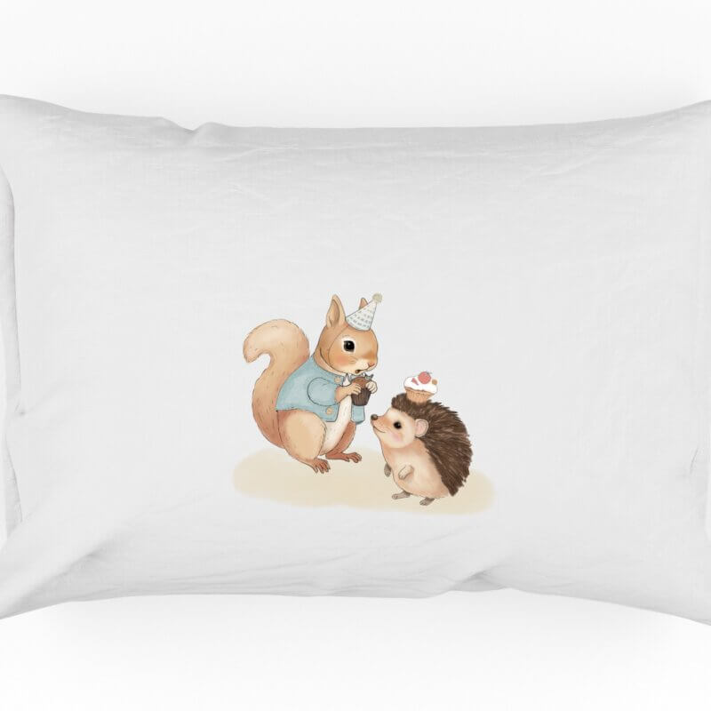 taie d'oreiller en coton avec motif imprimé écureuil et hérisson